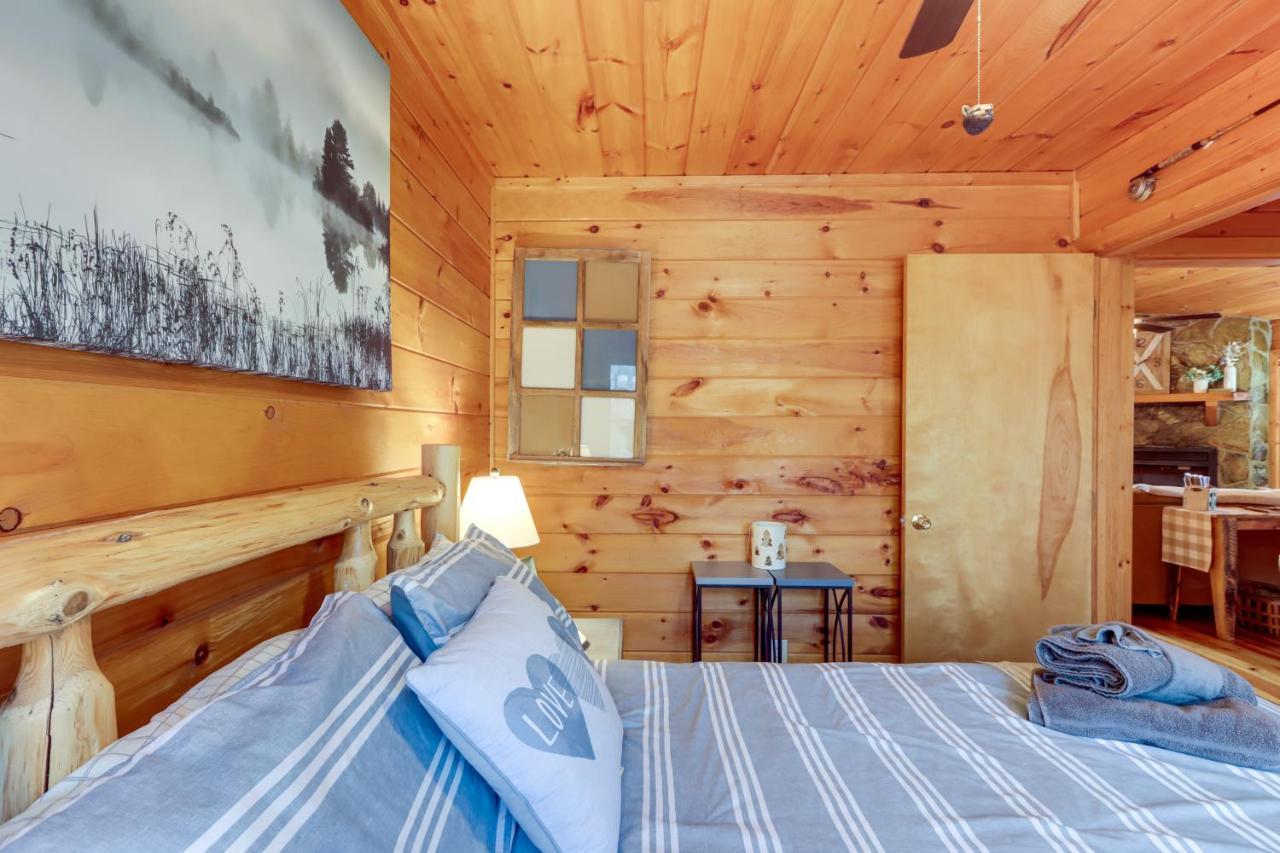 Blue Ridge Cozy Cabin In The Woods With Hot Tub! מראה חיצוני תמונה